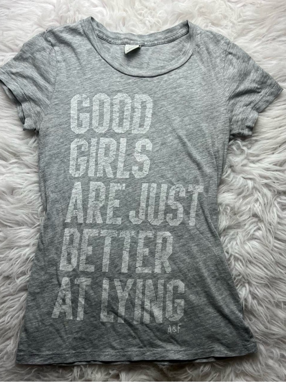 Rare Y2K vintage Abercrombie slogan baby tee